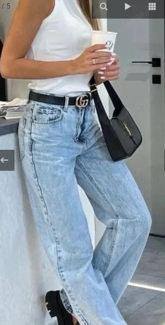 Domna matură noua in Oras sint din Ucraina