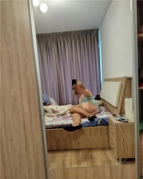 Femeie singura din Arad caut relatie serioasa