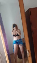 Blonda matura zona sagului - imagine 2