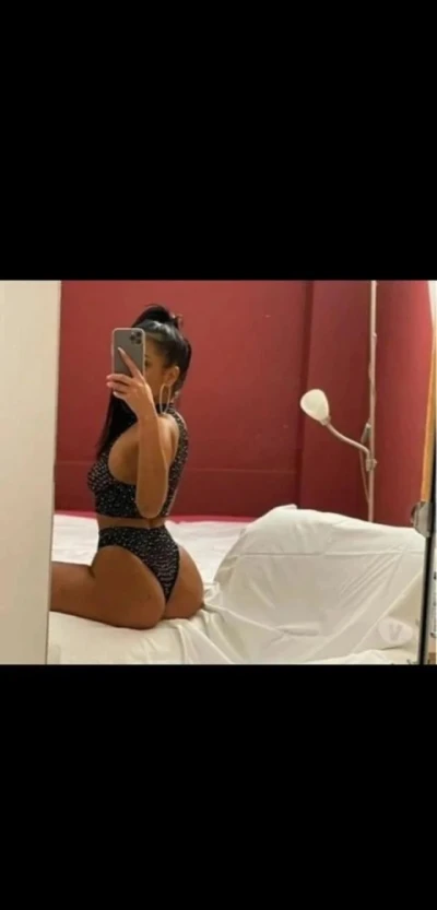 Bruneta Noua in orasul tau