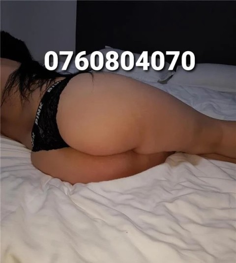 Laura La Tine Sau La Hotel Mai Multe Poze Pe Whatsapp