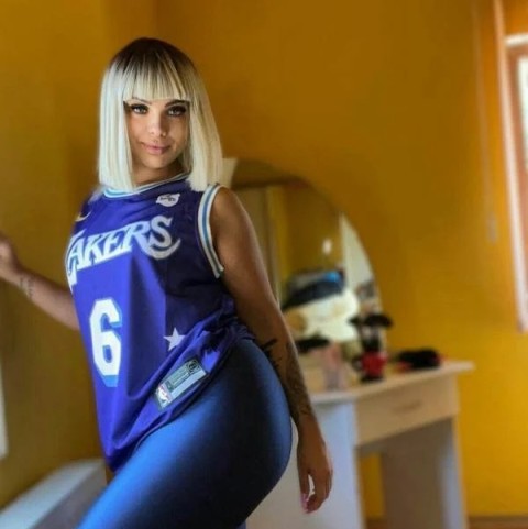 Femeie din Buzau cauta relatie serioasa - imagine 19357