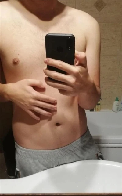 Băiat de 19 ani activ/pasiv. (fără locație)