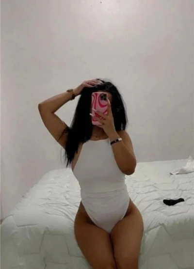 Doar deplasări hotel sau domiciliu