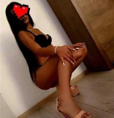 Buna sunt iulia,noua in orasul tau