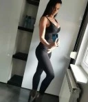 Se ofera show erotic pe whatsapp totul pe whatsapp - imagine 1