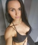 Se ofera show erotic pe whatsapp totul pe whatsapp - imagine 2