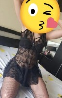 Bruneta cu forme discreție în locatie - imagine 2