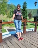 Doamna matura calmă și răbdătoare. - imagine 1