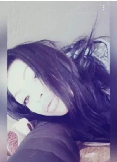 Bruneta sexy Deplasări