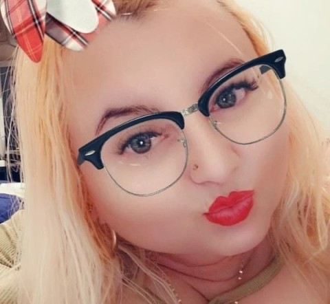 Femeie sincera din Iasi cauta ...