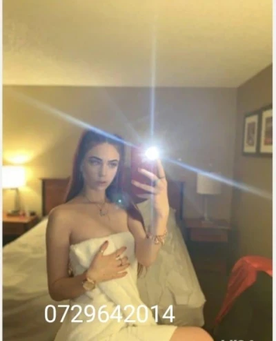 Buna! 23 Ani, 168, 49 kg Locație Palas Fac și deplasări Hotel sau Pensiune accept și cupluri cuplu