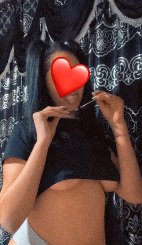 Escorta noua in Galati cu show web incitant