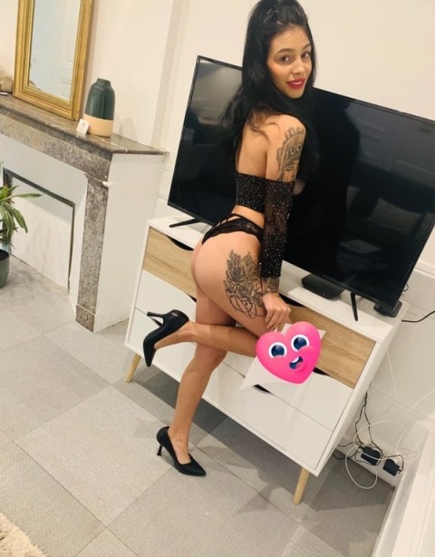 la tine sau la mine hotel sexy...