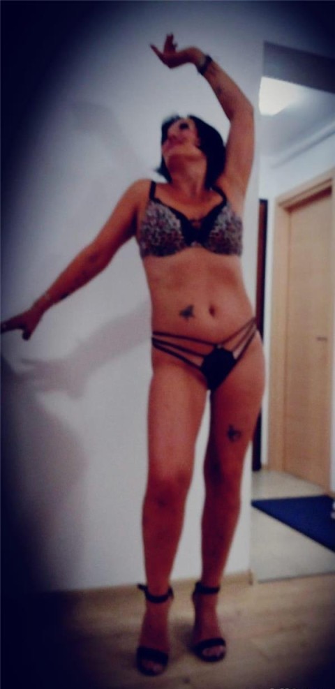 Doamna matura sexi si pasionala