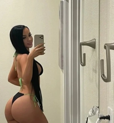 Bianca totala fac și deplasări