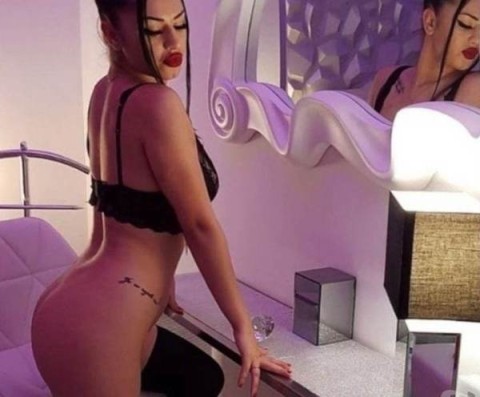 Bună sunt Corina la mine la tine sau hotel - imagine 57309