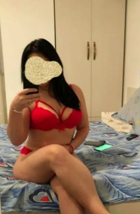 Alina, Escortă Sexy în Pitesti pentru Distracție Fără Griji - imagine 57823