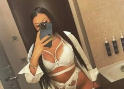 Buna numele meu este Ana La tine sau hotel