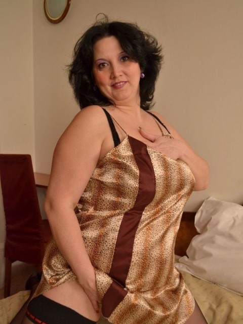 Singura 43 ani, Rafinata! nu deranja aiurea !!