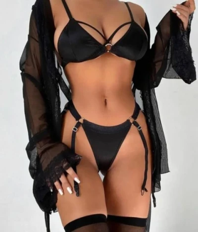 Ofer servici doar pentru Staini