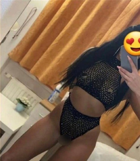 Escorta disponibila pentru intalniri la hotel sau la tine acasa - imagine 69297