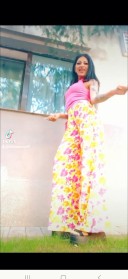 Brunetă apetisantă și dulce! - imagine 2