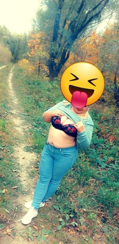 Ma numesc Tabita ! Prima zi aici :)