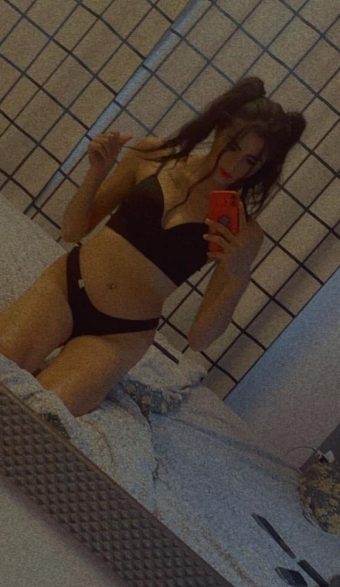 Ella - Escort Ploiesti pentru Deplasari si Domiciliu - imagine 71244