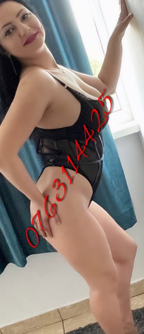 Model onlyfans Rebeca Bruneta frumoasa !!singura in locatie poze reale B-dul 1 mai hanul drumetului - imagine 72280