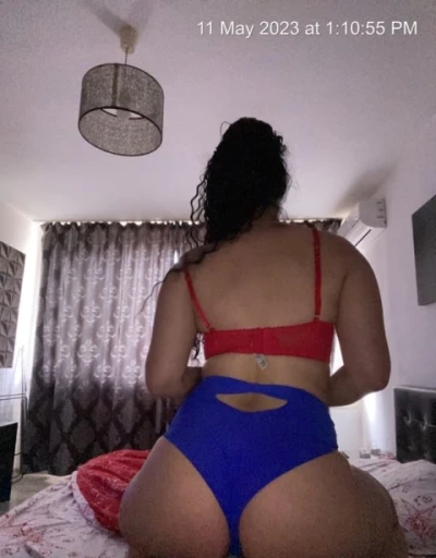 Buna sunt ERIKA noua la tine in oraș