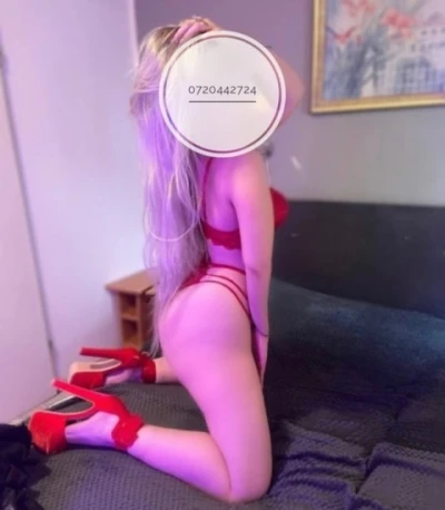 Blonda siliconata!Astazi am ajuns la tine in oras,doar cateva zile!