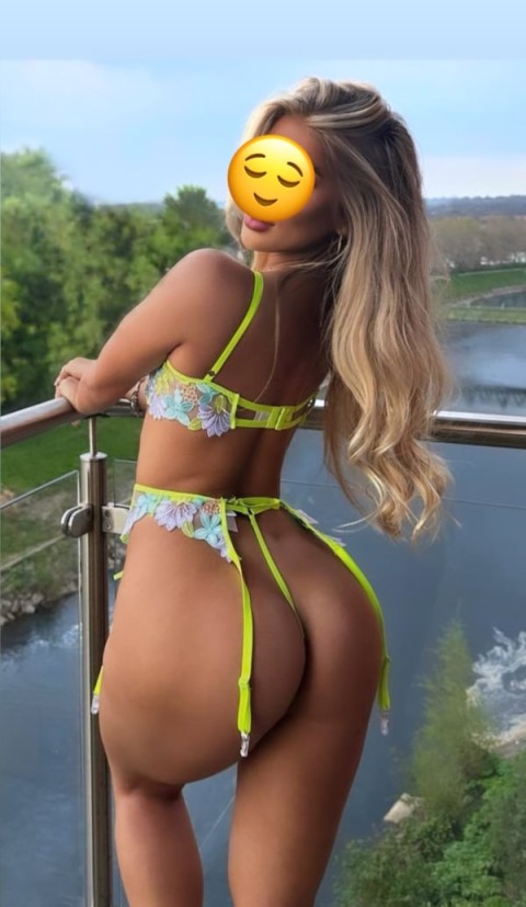 Escorta Blonda Top pentru Intalniri Discrete in Brasov - imagine 75804