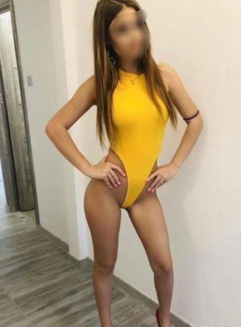 Betty, tanara escorta sexy de 19 ani in Sector 2 - imagine 75976
