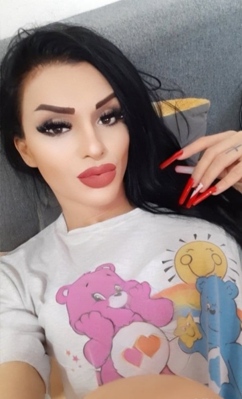 Brianna, femeie sincera din Sector 4, caut relatia perfecta