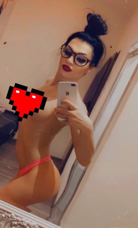 Brianna, femeie sincera din Sector 4, caut relatia perfecta - imagine 81226