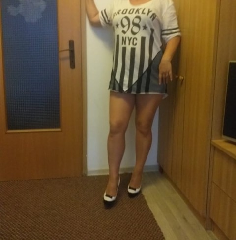 Andra - Femeie singura in Botosani, caut barbat serios - imagine 91279