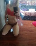 Blondă, Nouă în oraș! - imagine 2