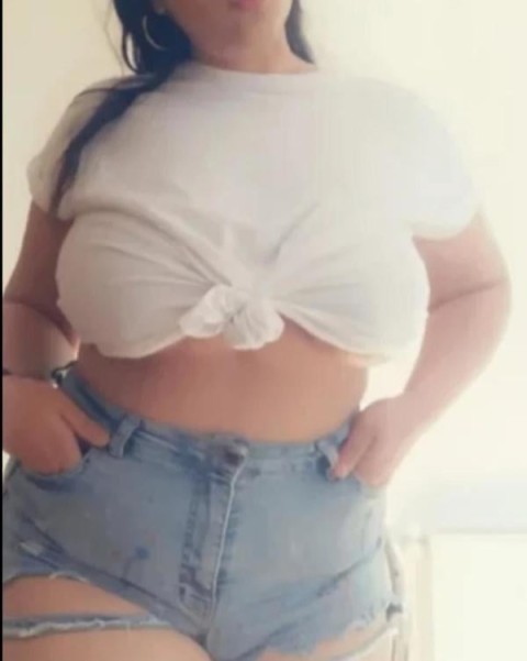 Grasuta cu forme voluptoase azi ajuns? - imagine 102546