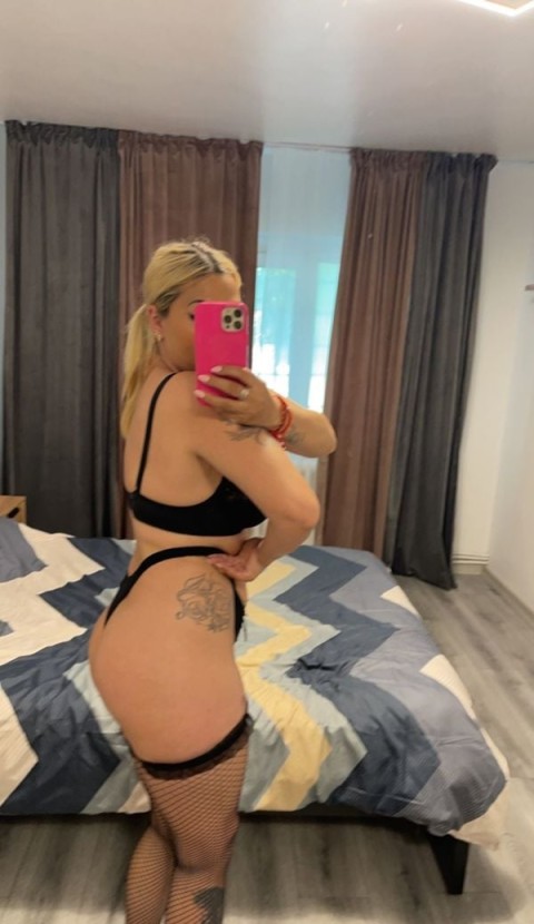 Elena escorta blonda matura Barlad - imagine 103916