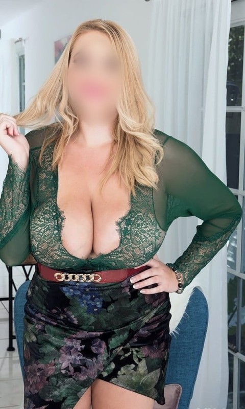 Doamn? 40 ani ofer servicii de calitate domniilor genero?i - imagine 105921