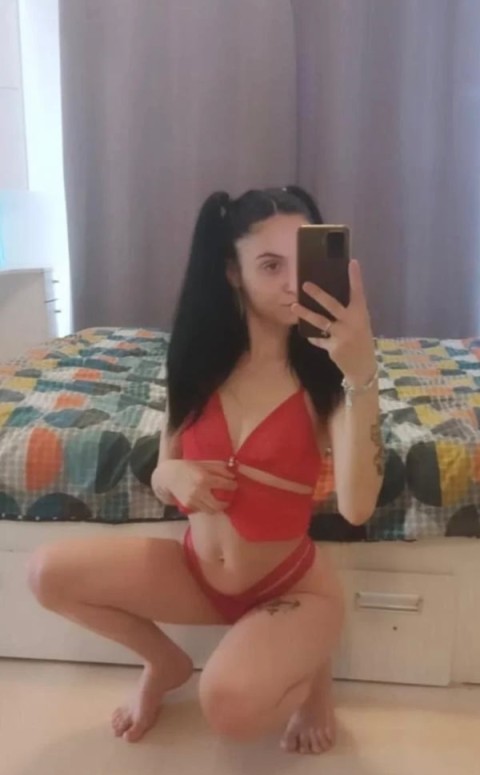 Sarutari si momente tandre in Targu Jiu - imagine 109743
