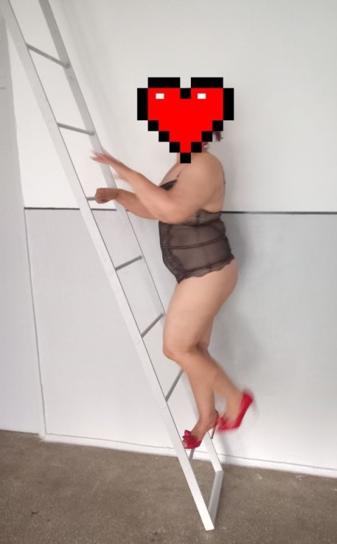 Atingeri patimase matura - imagine 111715