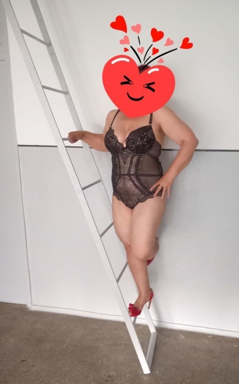 Atingeri patimase matura - imagine 111716