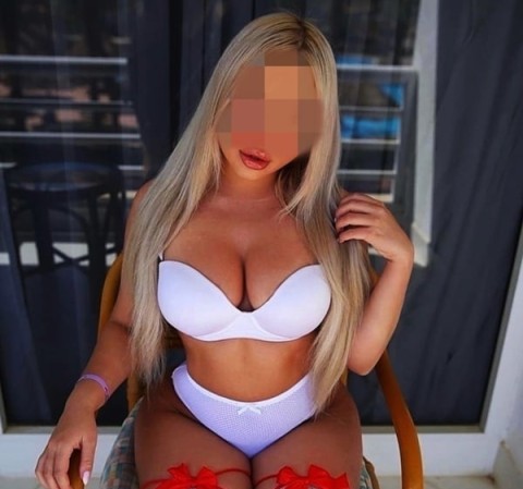 Blonda sexi...noua in zona Iul...