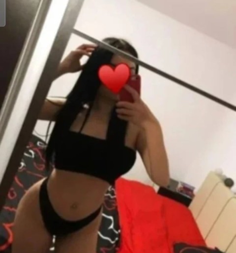 Andrada tanara escorta Satu Mare - imagine 113308