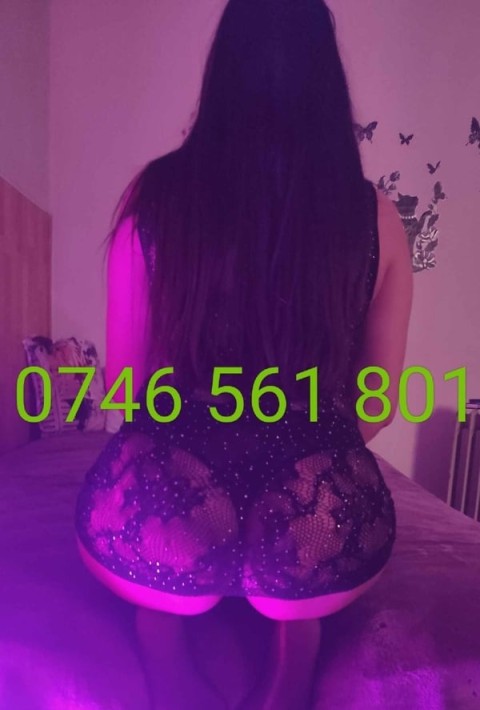 Bruneta senzuala dama de companie noua in oras - imagine 114160