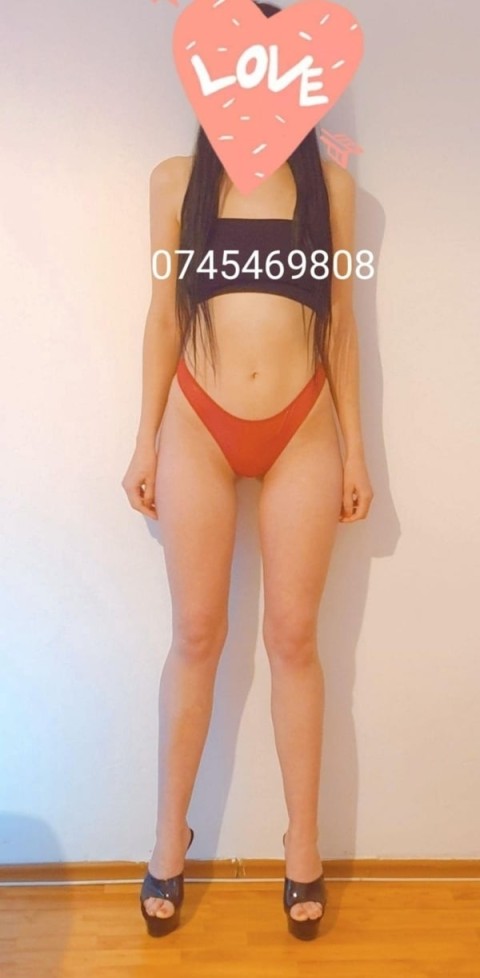 Real Brunette Escort in Sector 6 for Unforgettable Moments - imagine 114830