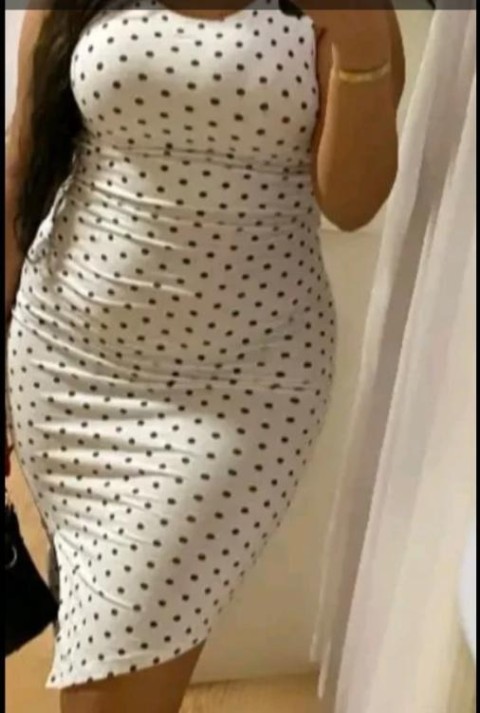 New bruneta fund bombat.Acum i...