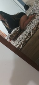 Buna ma numesc Denisa sunt noua in oraș - imagine 3